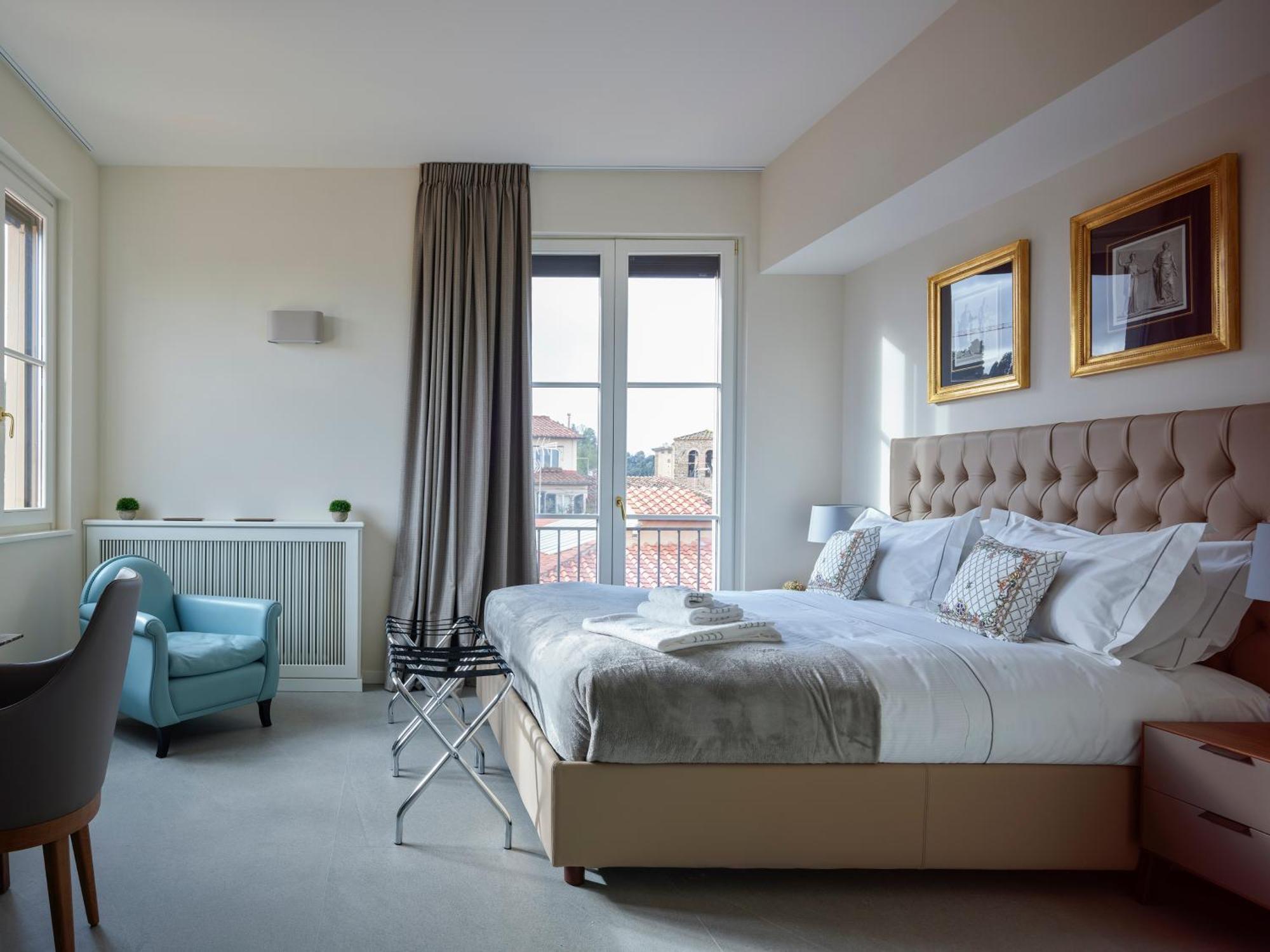 Premiere Ponte Vecchio 7 Floor Apartment
